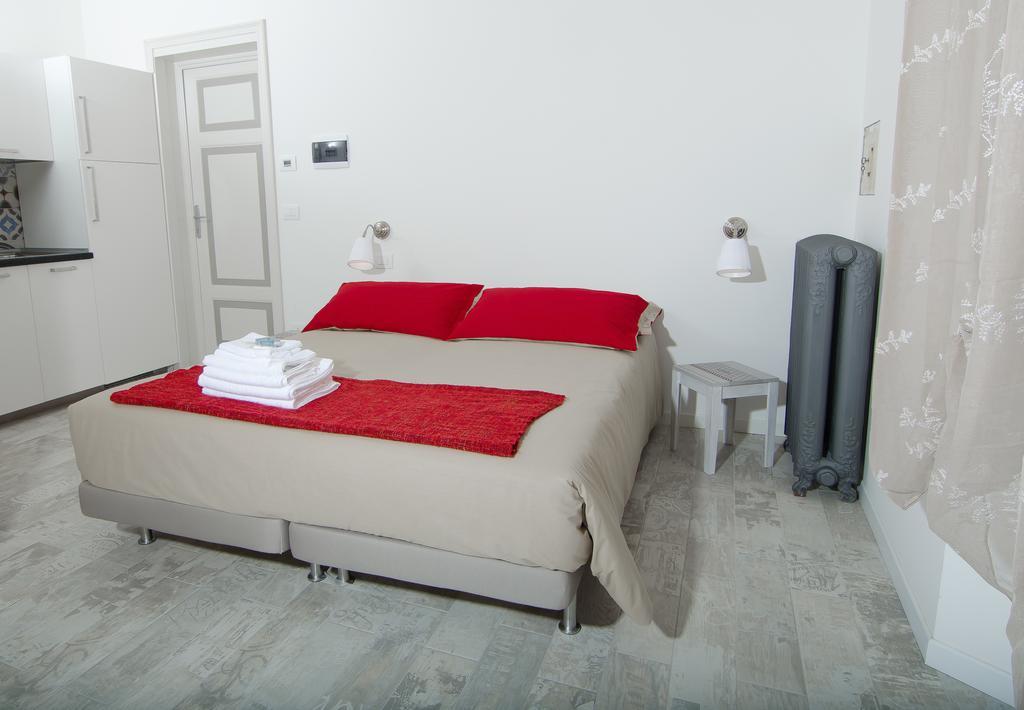 A Casa Di Lu Na Hotel Bologna Kamer foto