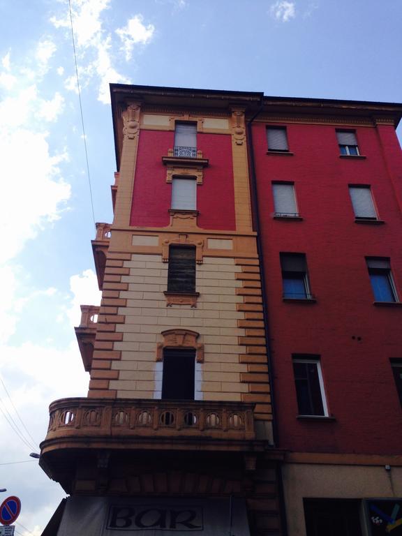 A Casa Di Lu Na Hotel Bologna Buitenkant foto
